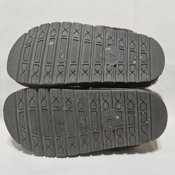 Wild Woolies Genuine Sheepskin Lined Slippers Womens Size 7 Brown Cow Suede - Picture 5 of 9